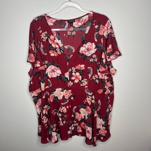 Torrid Babydoll Georgette Flutter Sleeve Blouse Top Red Floral Size 4 - Picture 2 of 4